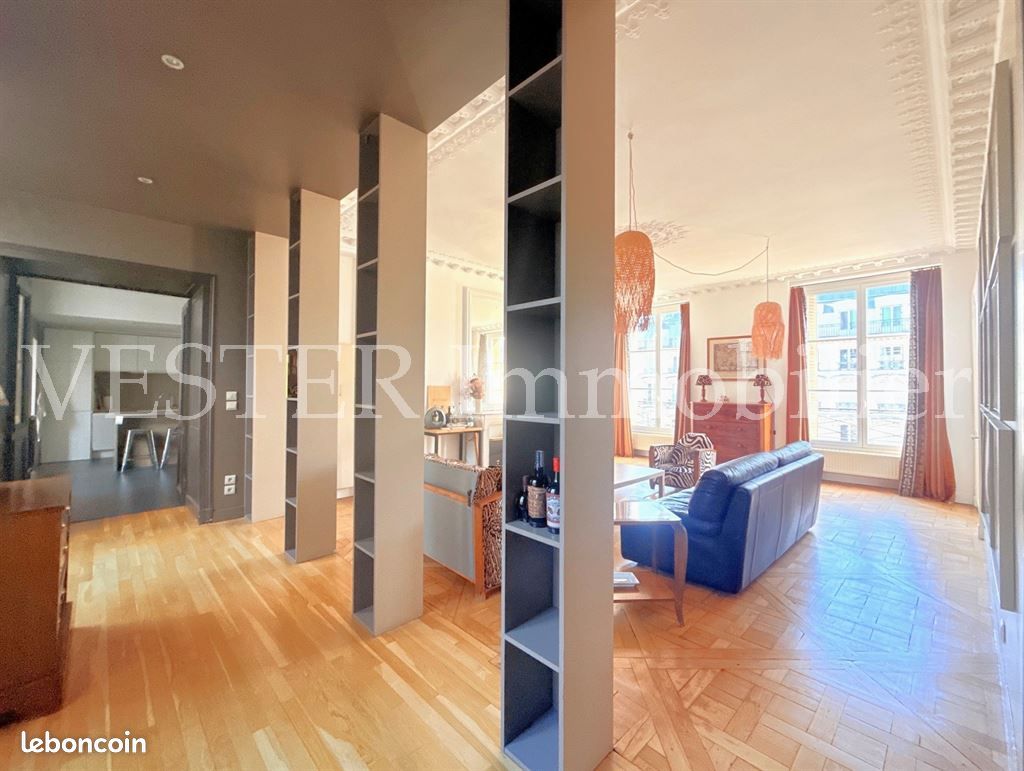 Appartement 5 pièces 150 m² · à Paris · 150 m² · 1 580 000 €