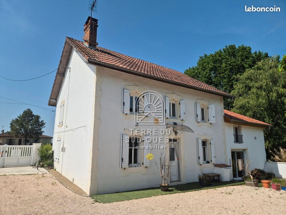 Maison 6 pièces 149 m² · à Hagetmau · 149 m² · 225 000 €