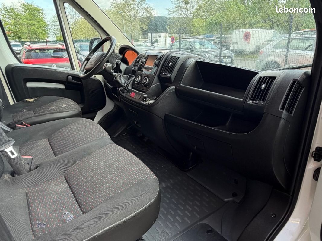 CITROEN JUMPER FOURGON TOLE 35 L3H3 BLUEHDi 140 SS BVM6 CONTROL (image 4)