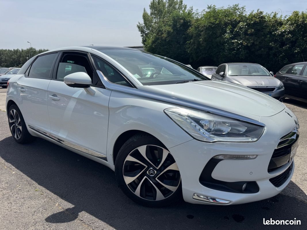 Citroën DS5 2.0HDi 163CH SportChic (image 4)