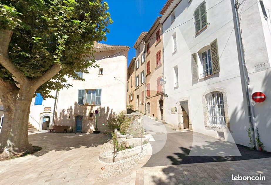 Maison 8 pièces 144 m² · à Villecroze · 144 m² · 128 400 €