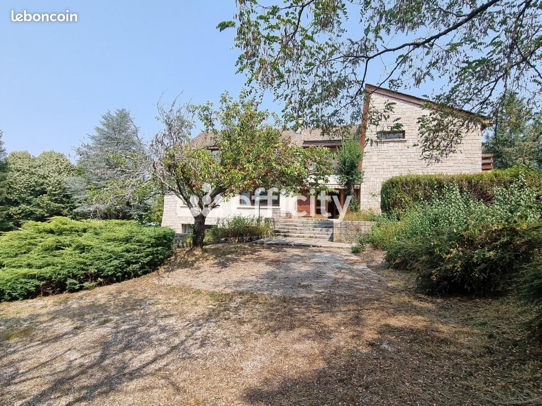 Maison 11 pièces 272 m² (image 5)