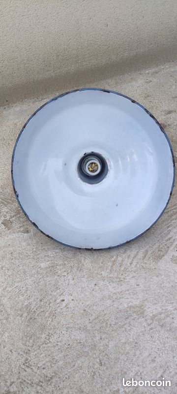 Lampe . Gamelle émaillée (image 6)