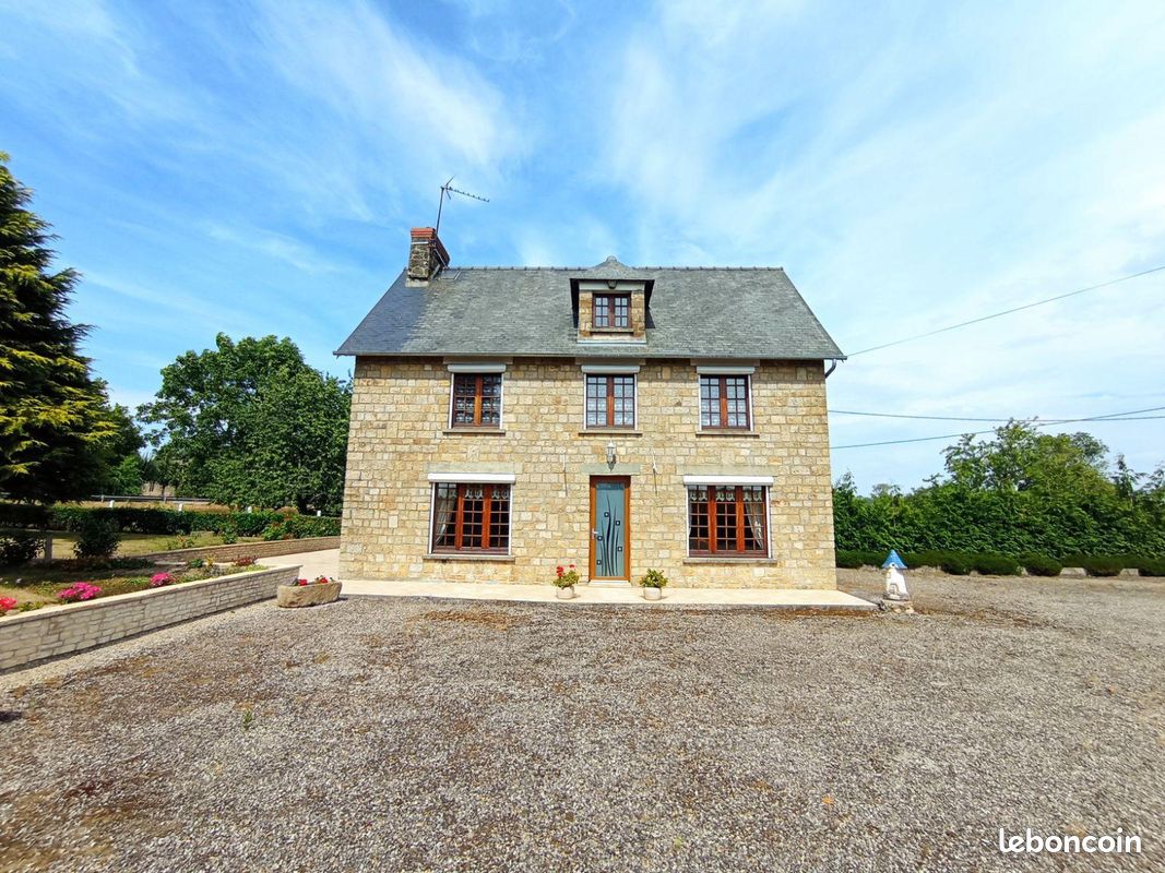 Maison 5 pièces 112 m² · à Souleuvre en Bocage · 112 m² · 147 400 €