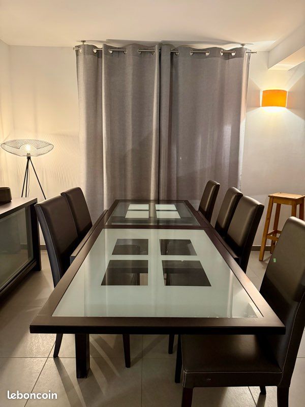 Ensemble salle à manger - Table, chaise et buffet (image 3)