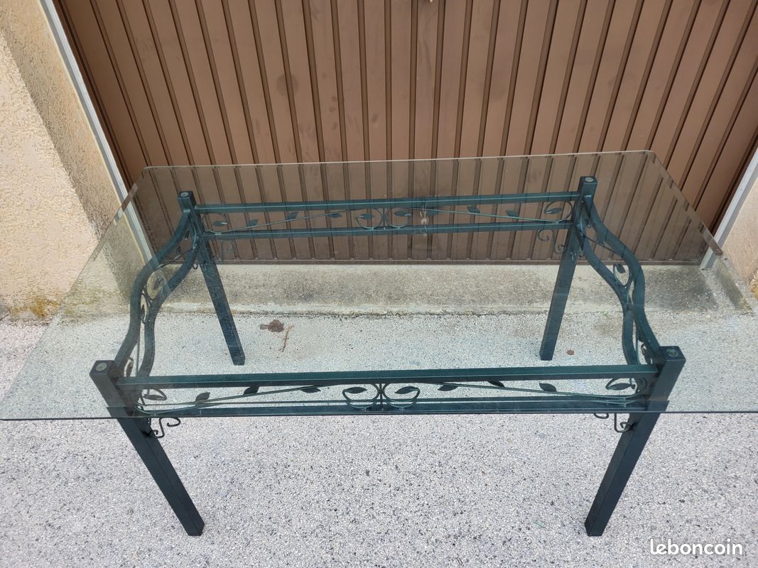 Table rectangulaire (image 2)