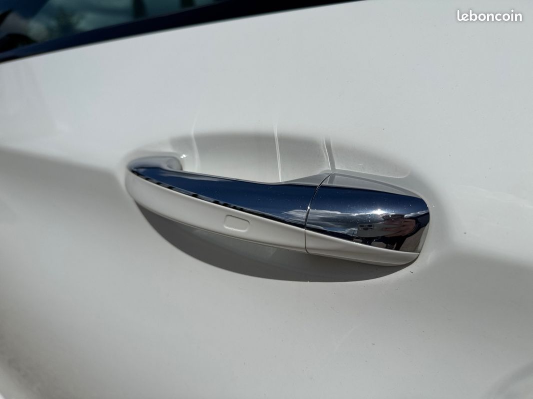 MERCEDES CLASSE C IV C220 D SPORTLINE AMG Toutes Options Toit Ouvrant Burmester Caméra 360 Sièges électriques chauffants Garantie 12 mois (image 19)