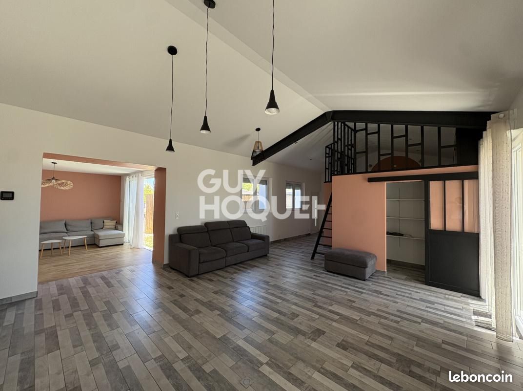 Maison 5 pièces 128 m² · à La Jarne · 128 m² · 329 000 €