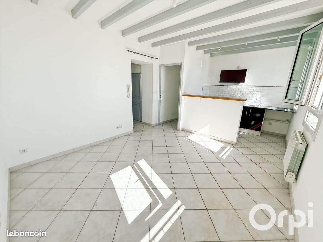 Appartement 3 pièces 49 m² · à Orange · 49 m² · 640 €/mois