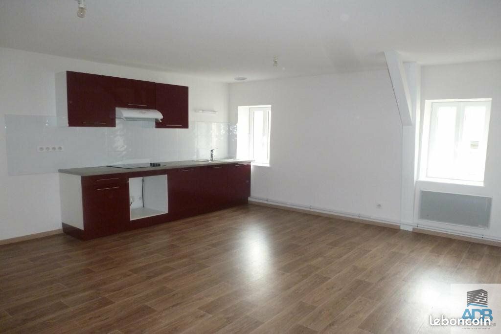 Appartement 3 pièces 57 m² · à Roanne · 57 m² · 485 €