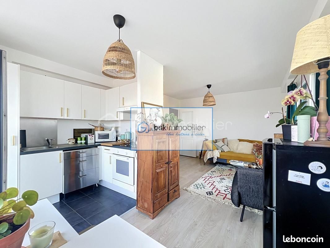 Appartement 2 pièces 46 m² · à Neuville-en-Ferrain · 46 m² · 158 000 €