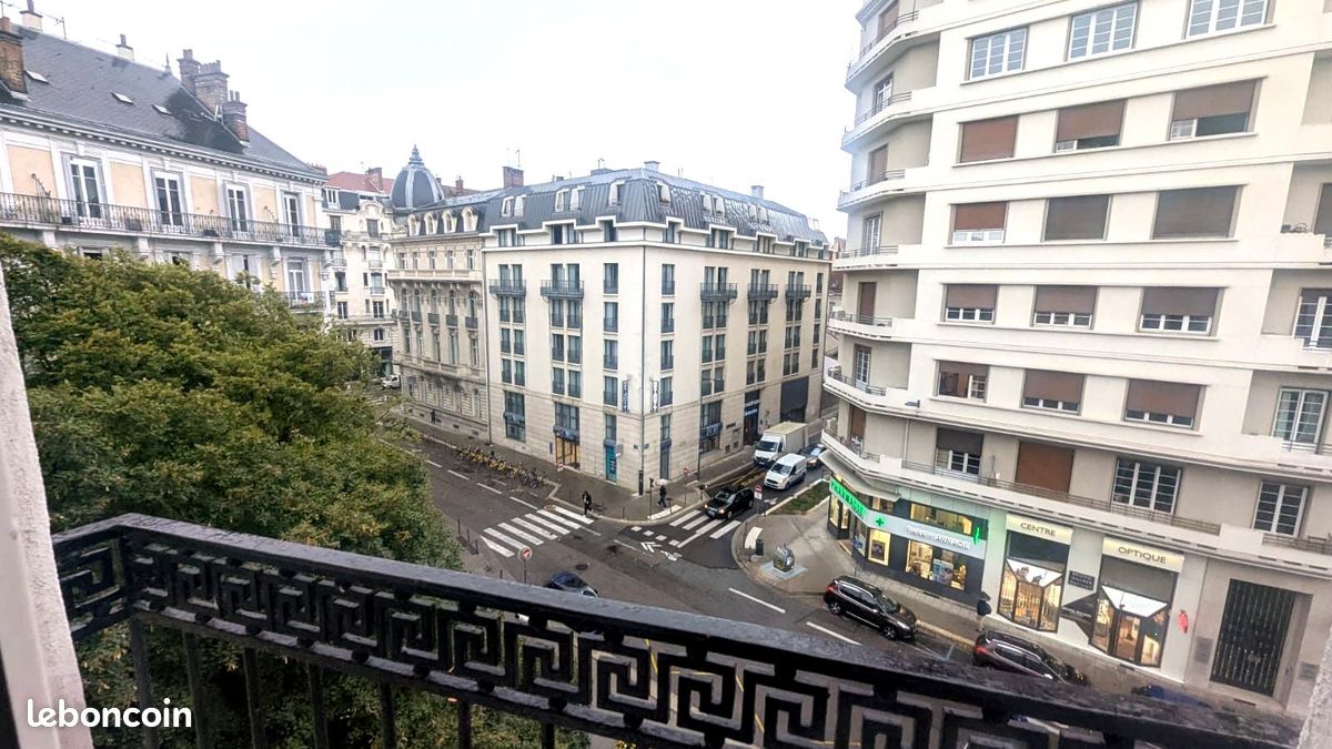 Appartement 1 pièce 27 m² · à Grenoble · 27 m² · 590 €/mois