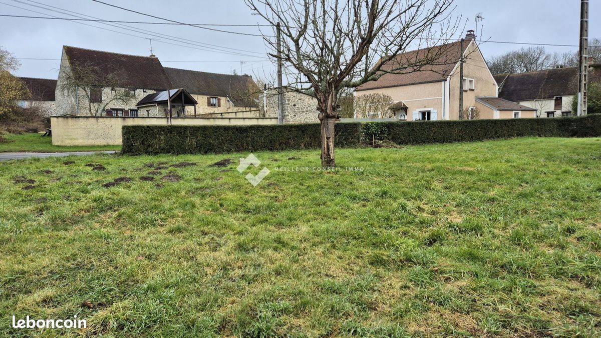 Terrain 661 m² · à Faremoutiers · 661 m² · 77 500 €