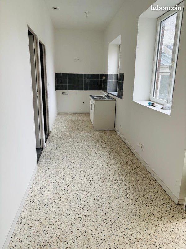 Appartement 4 pièces 80 m² · à Béthune · 80 m² · 890 €