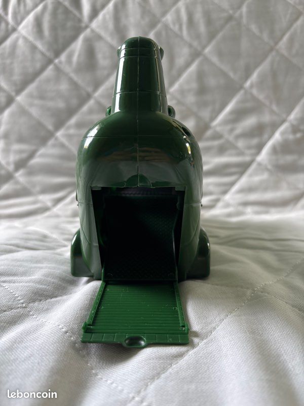 Hélicoptère militaire (image 6)