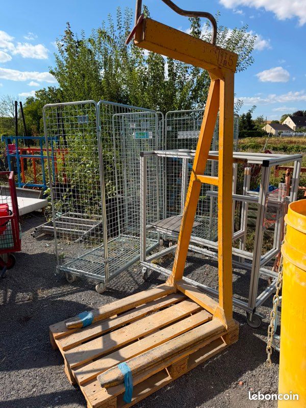 Lève-palettes / Palonnier de levage à fourches pour grue 1,5 T (image 4)