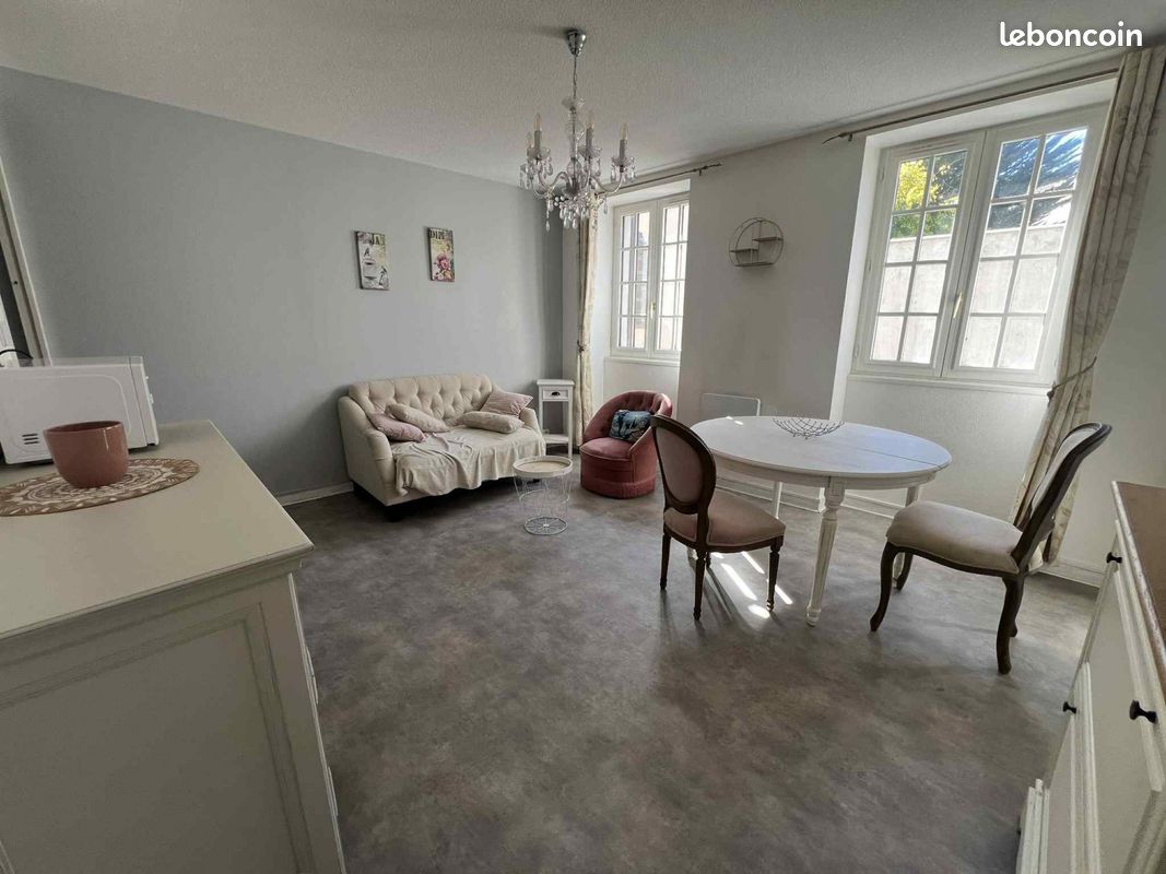 Appartement 2 pièces 33 m² · à Montluçon · 33 m² · 450 €