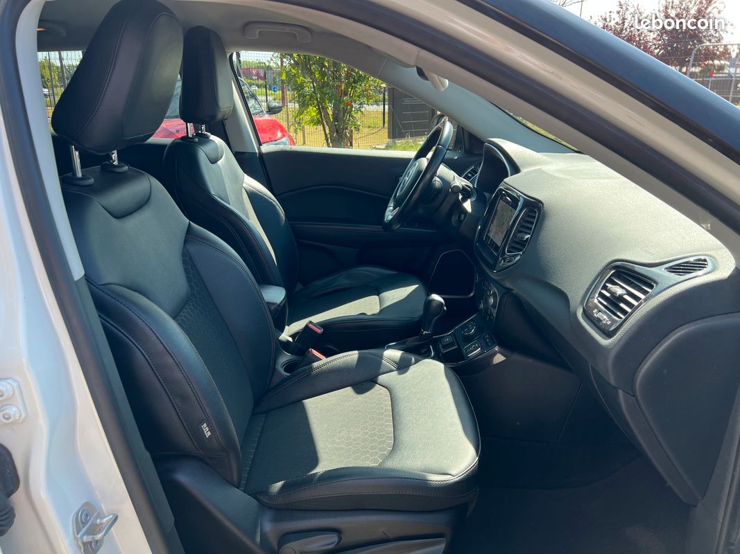 Jeep Compass 1.3 Hybride Rechargeable 190CV Limited BVA 4XE (image 5)