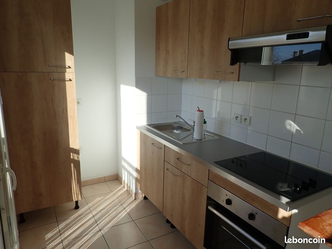 Appartement 2 pièces 46 m² · à Bordeaux · 46 m² · 915 €