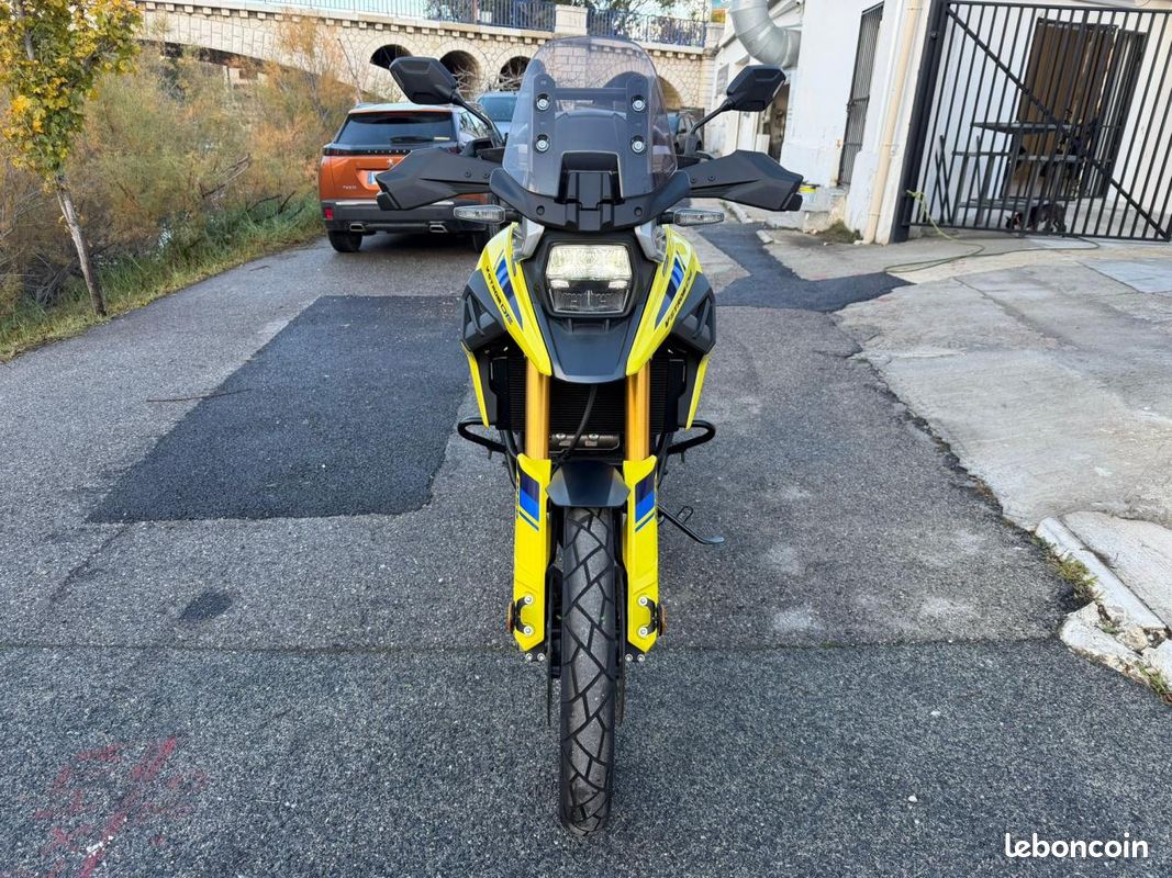 Suzuki dl v strom 1050 (image 9)