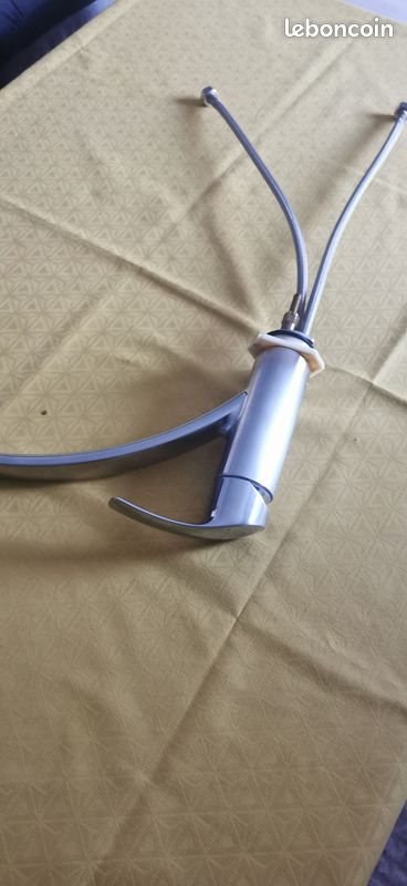 Robinet mitigeurs de cuisine (image 1)