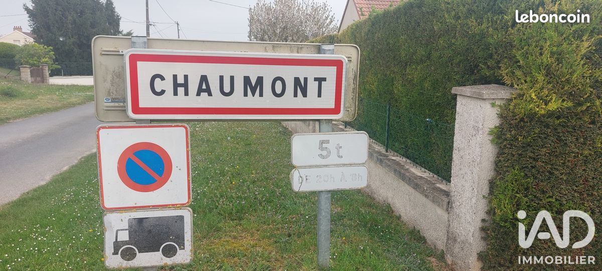 Terrain 4955 m² · à Chaumont · 4 955 m² · 100 000 €