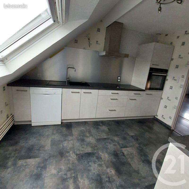 Appartement 4 pièces 93 m² · à Saint-Dié-des-Vosges · 93 m² · 610 €
