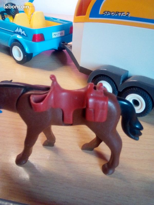 Van et voiture playmobil (image 8)