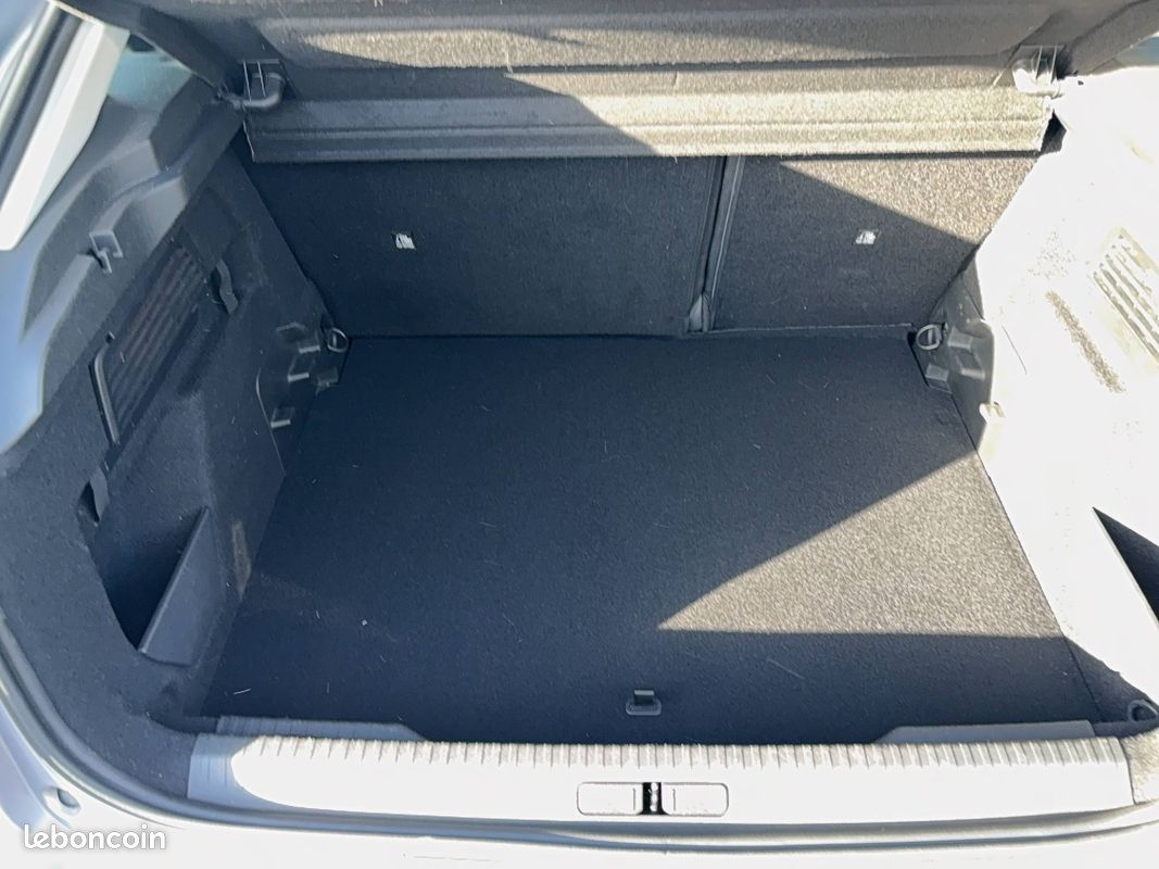 CITROEN C4 PureTech 130 S&S BVM6 Feel (image 8)
