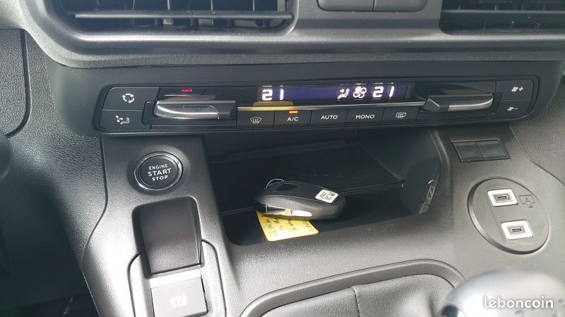 Peugeot RIFTER M 1.5 BLUEHDI 100CH S&S ALLURE 5 PLACES (image 14)