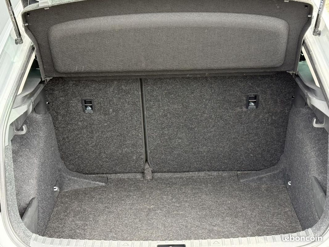 SKODA SCALA TSI 116 DSG7 Sélection avec Caméra (image 18)