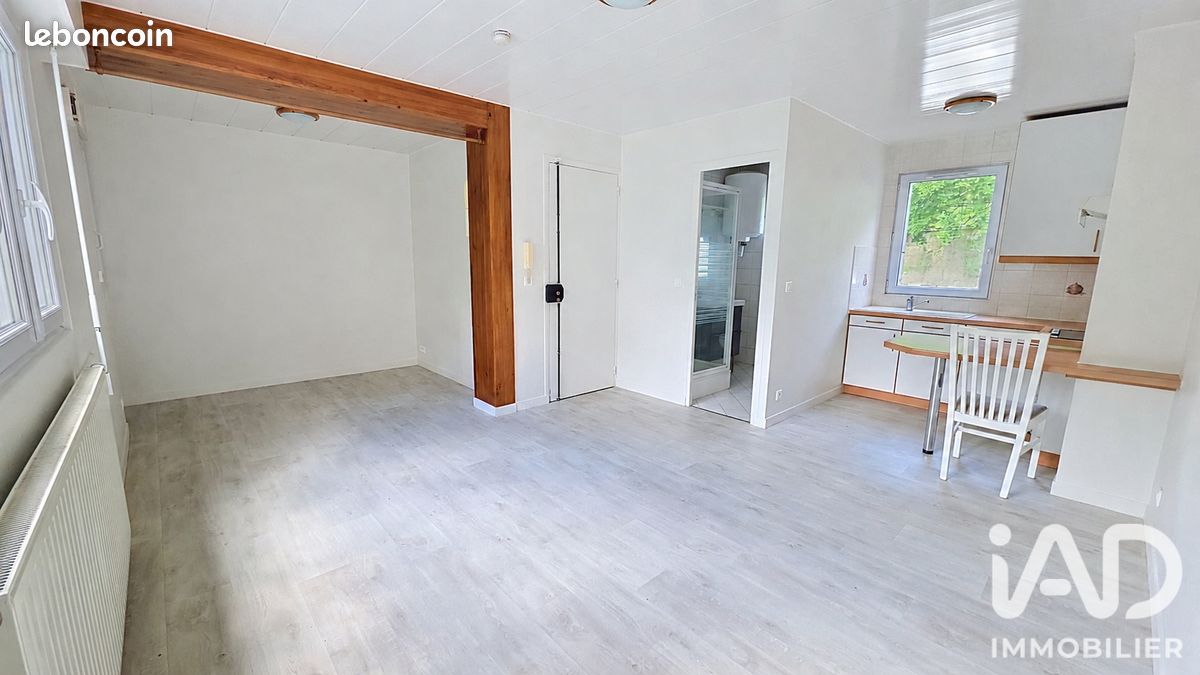 Appartement 1 pièce 26 m² · à Suresnes · 26 m² · 190 000 €