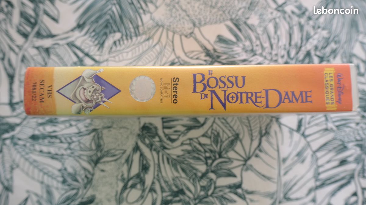 K7 VHS - Disney LE BOSSU DE NOTRE-DAME (image 2)
