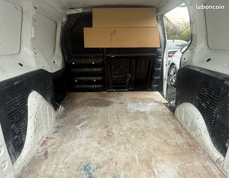 Citroen BERLINGO 1.6 HDI L1 75cv FIRST (image 5)