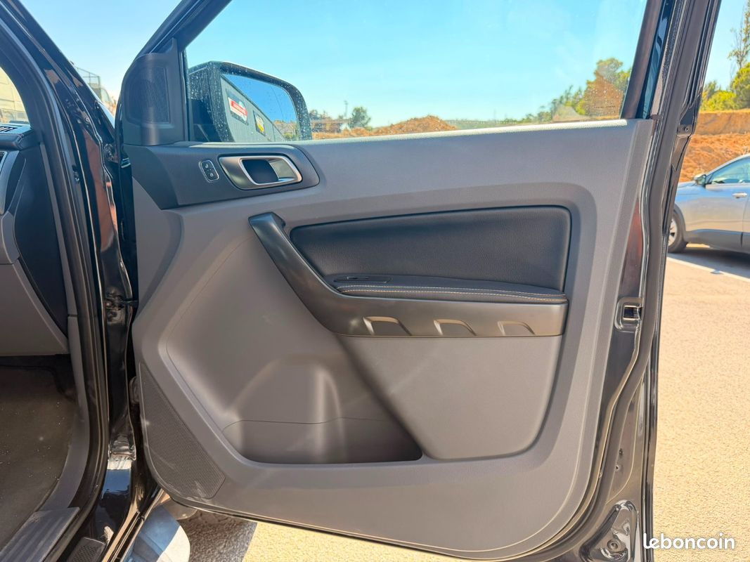 FORD RANGER DOUBLE CABINE 3.2 TDCi 200 4X4 BVA6 WILDTRAK (image 15)