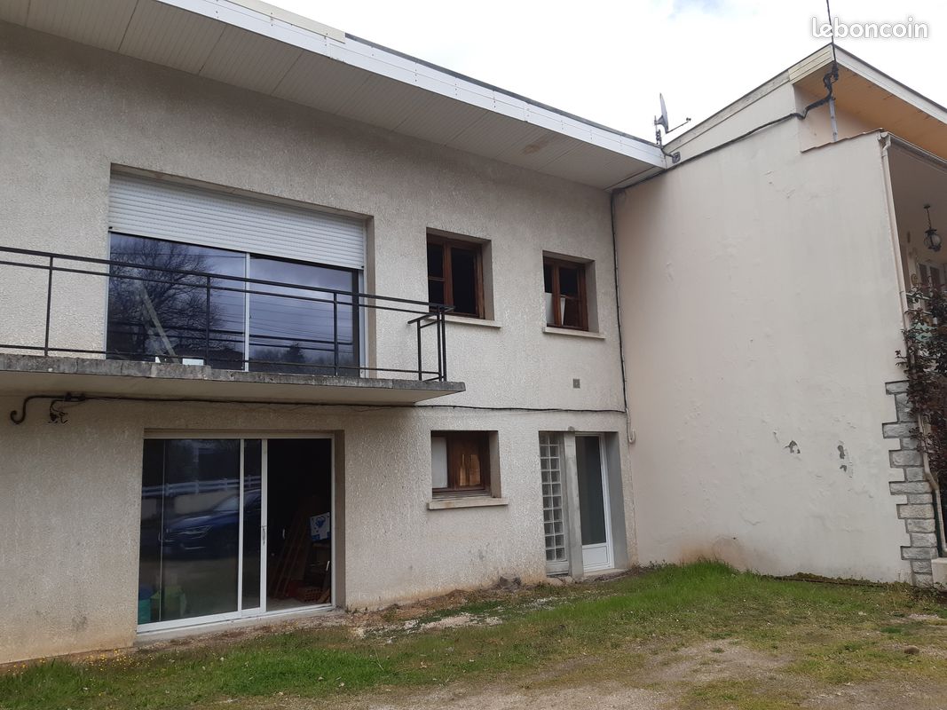 Maison 6 pièces 145 m² · à Coulounieix-Chamiers · 145 m² · 70 000 €