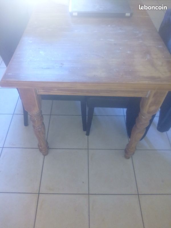 Table bois (image 1)