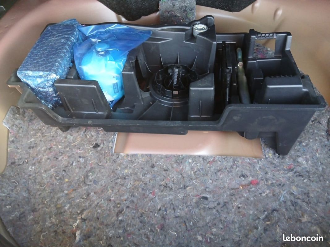 CITROEN C4 PureTech 130 S&S EAT8 Shine (image 17)