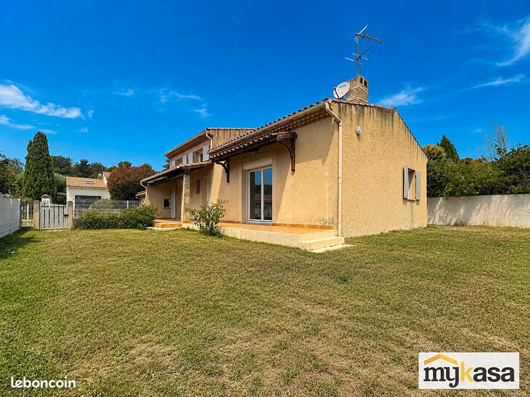 Maison 4 pièces 113 m² · à Saint-Mitre-les-Remparts · 113 m² · 449 000 €