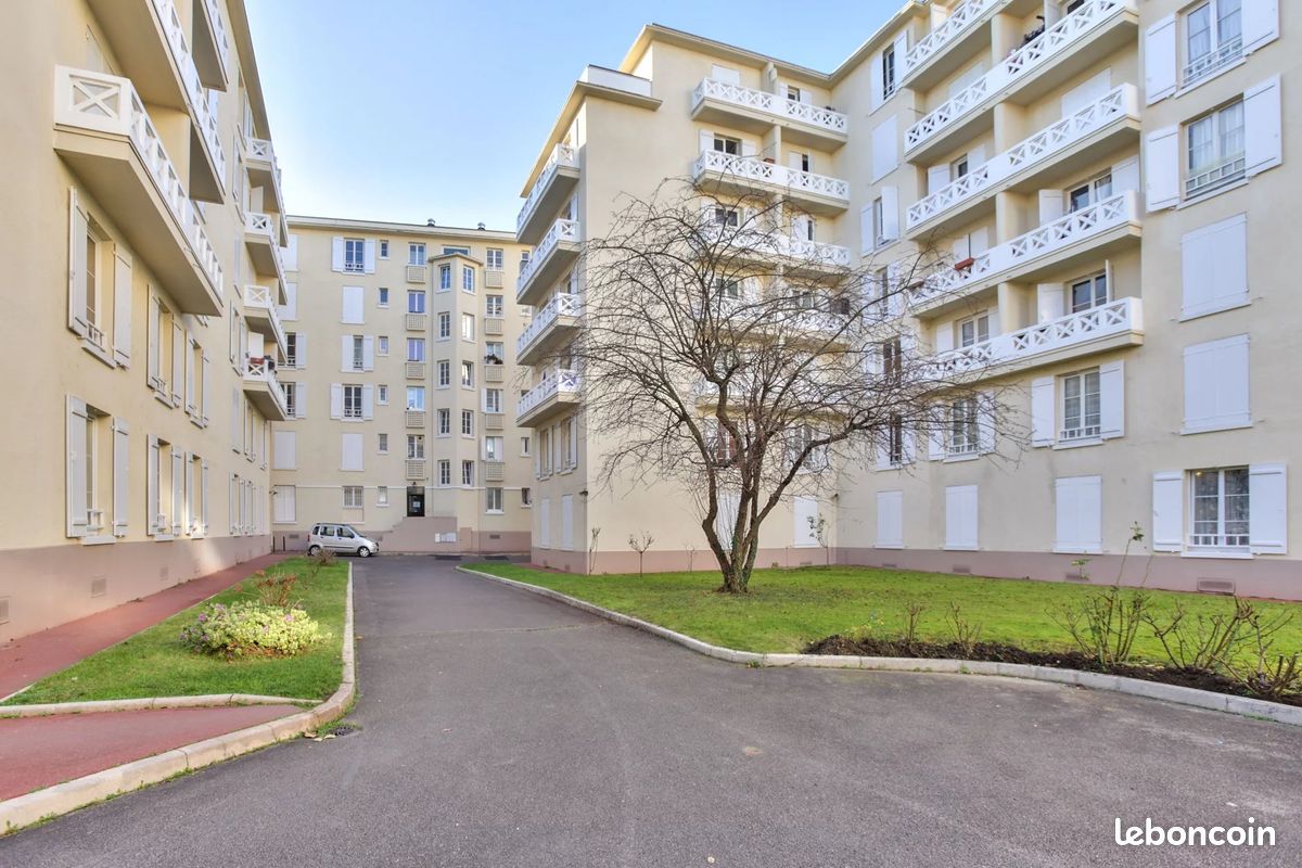 Appartement 2 pièces 54 m² · à Colombes · 54 m² · 200 000 €