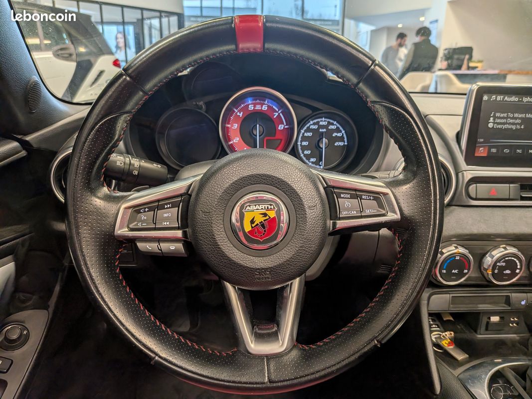 Abarth 124 spider 1.4 170 ch abarth bva garantie (image 6)