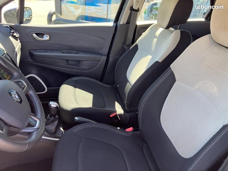 Renault Captur 1.5 dCi 90ch energy Business Euro6c (image 13)