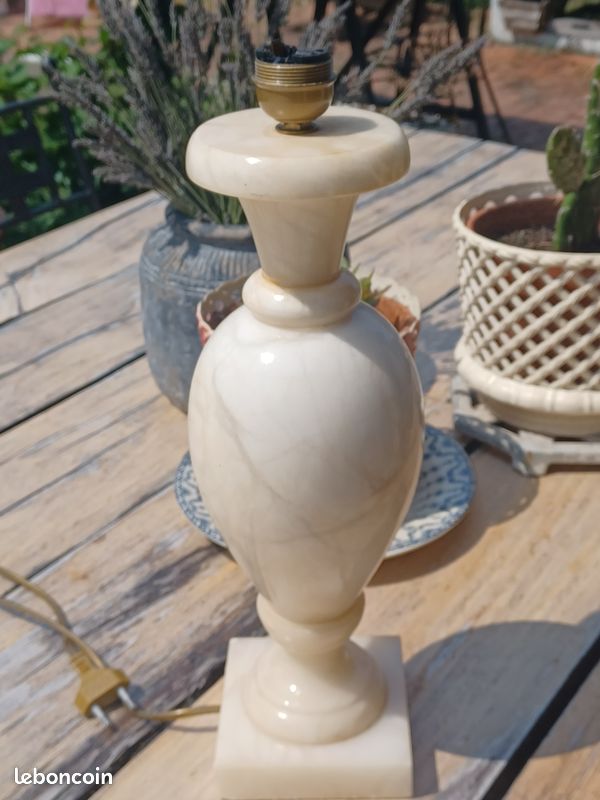 Pied de lampe marbre (image 5)