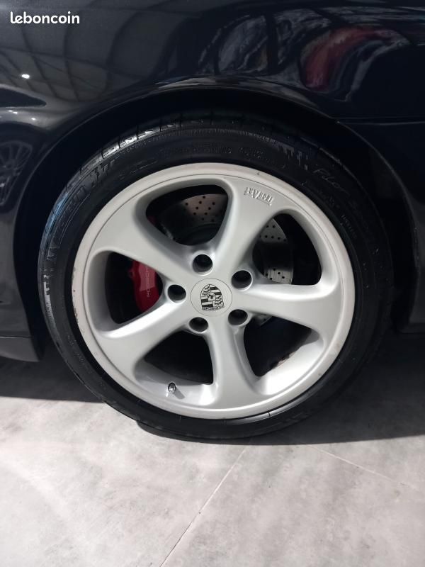 Porsche 911 CARRERA 4 996 Cabriolet 3.6i 4S (image 39)