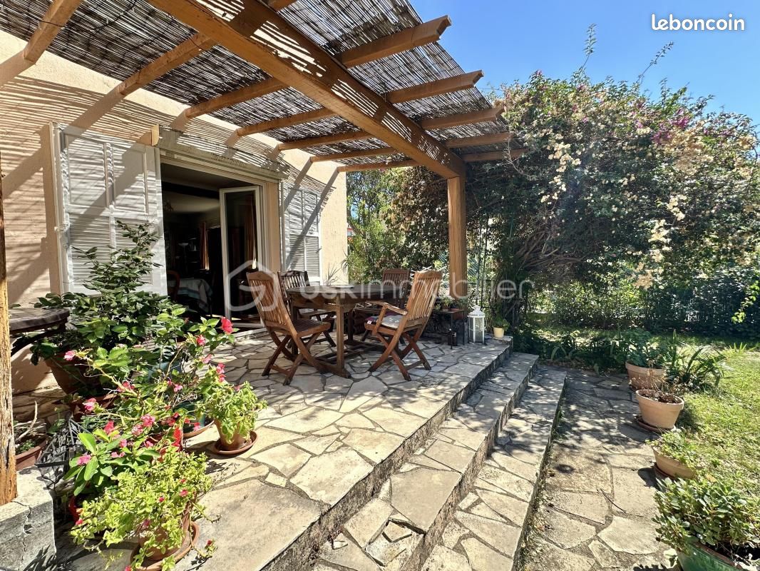 Maison 4 pièces 95 m² · à Cagnes-sur-Mer · 95 m² · 560 000 €