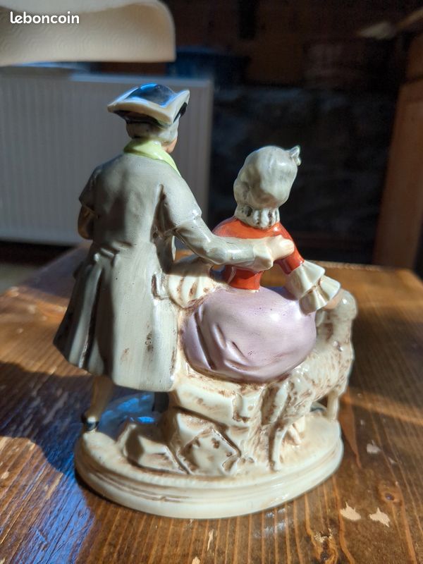 Statuette antique années 1850 signée (image 2)