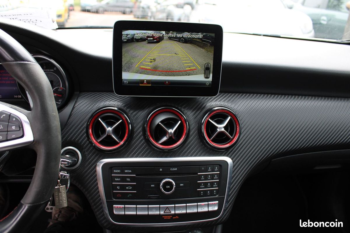 Mercedes CLASSE A 45 AMG "4MATIC" 380 CV GPS CAMÉRA JA 19 USB RECARO FULL LED BOITE SPEEDSHIFT-DCT (image 15)