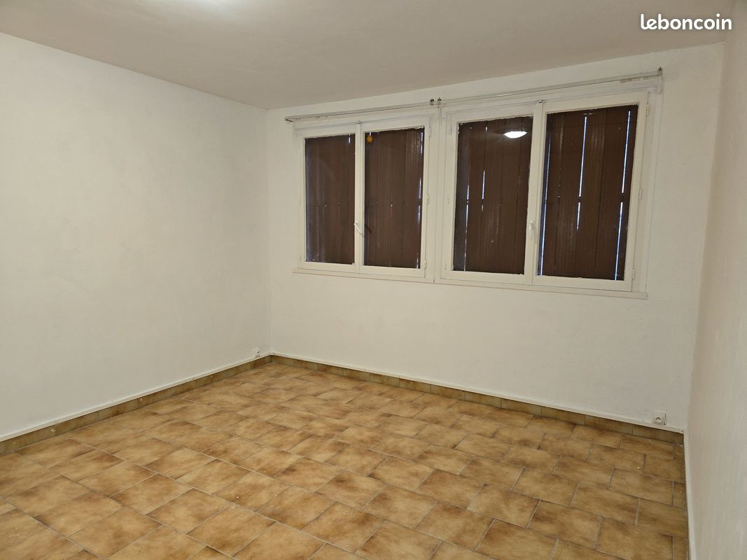 Appartement 4 pièces 66 m² · à Noyon · 66 m² · 61 000 €