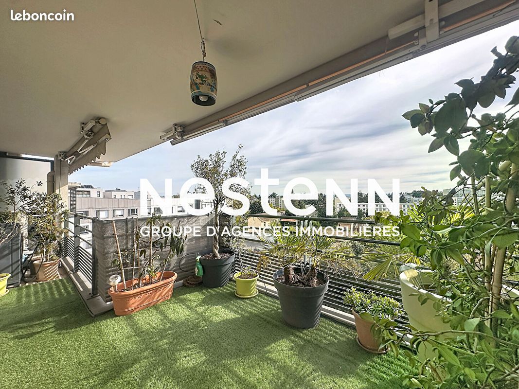 Appartement 5 pièces 102 m² · à Bron · 102 m² · 389 000 €