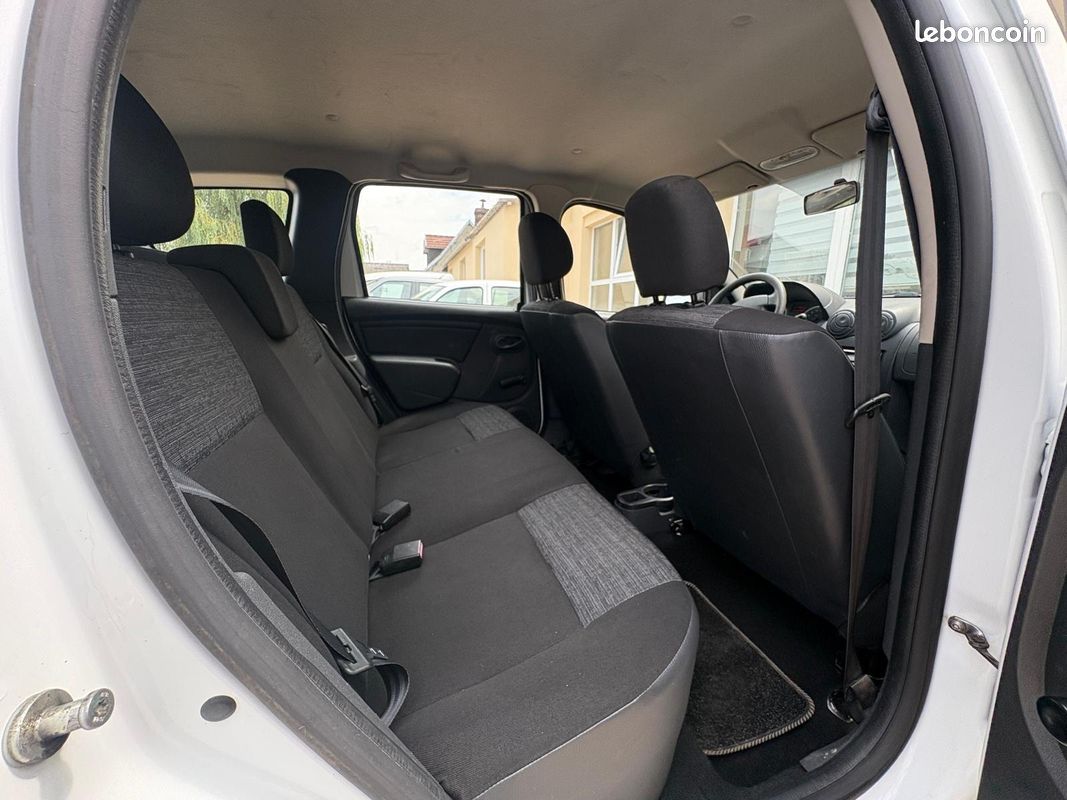 DACIA DUSTER 1.6 16v 105 4x2 Lauréate (image 7)